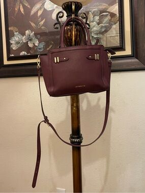 Liz Claiborne please check all picture of condition